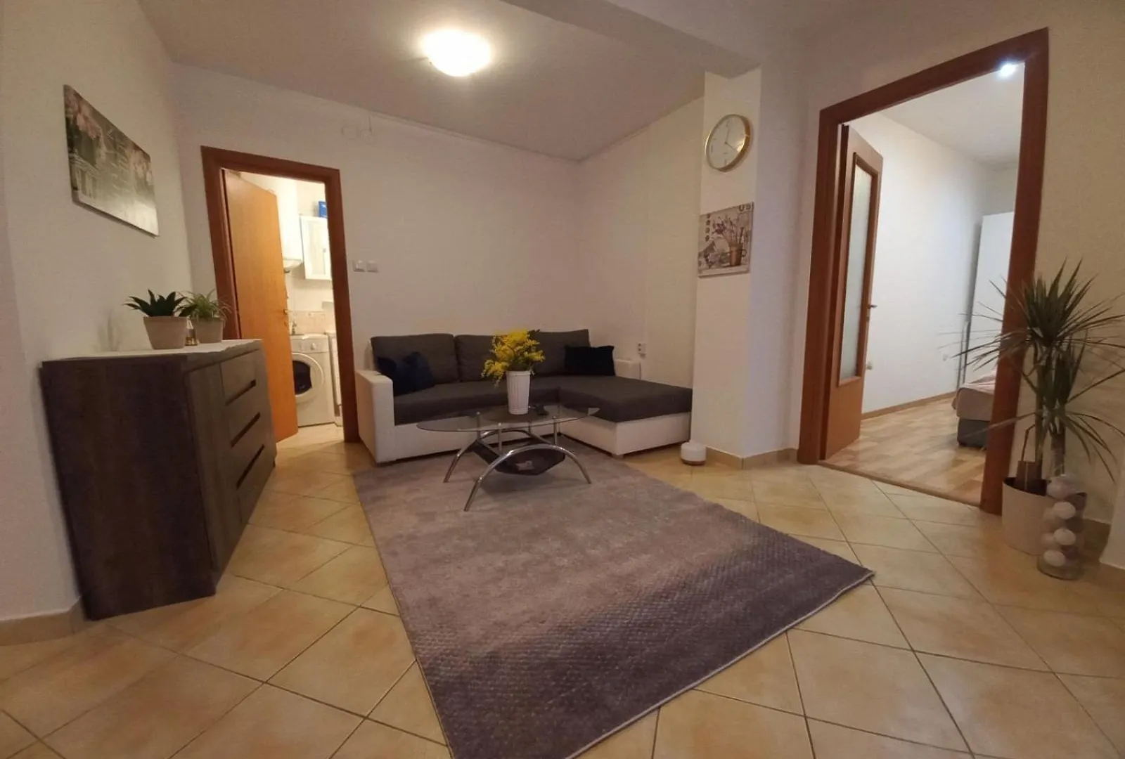 Udoban Stan Na Pecinama Apartment Rijeka